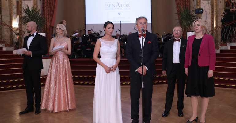 Željka Cvijanović eröffnete den Heiligen Sava Ball in Wien